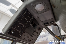 w-h-21-cockpit3